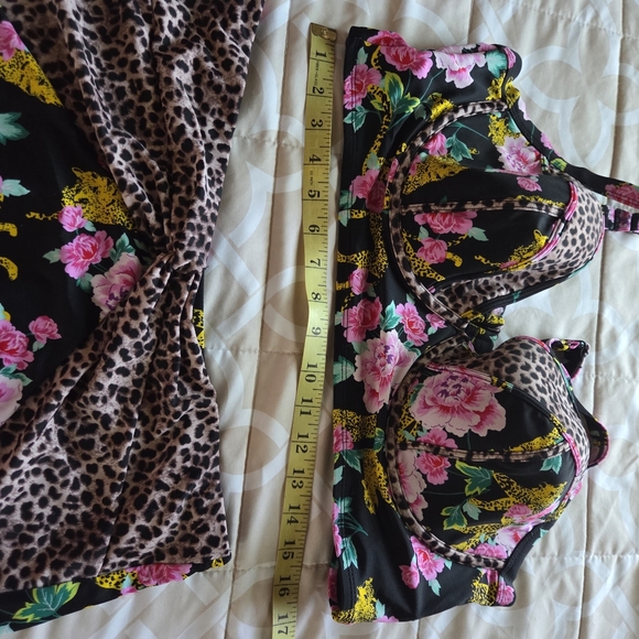 Floral and Leopard Print Women's Swim Set - Picture 8 of 9